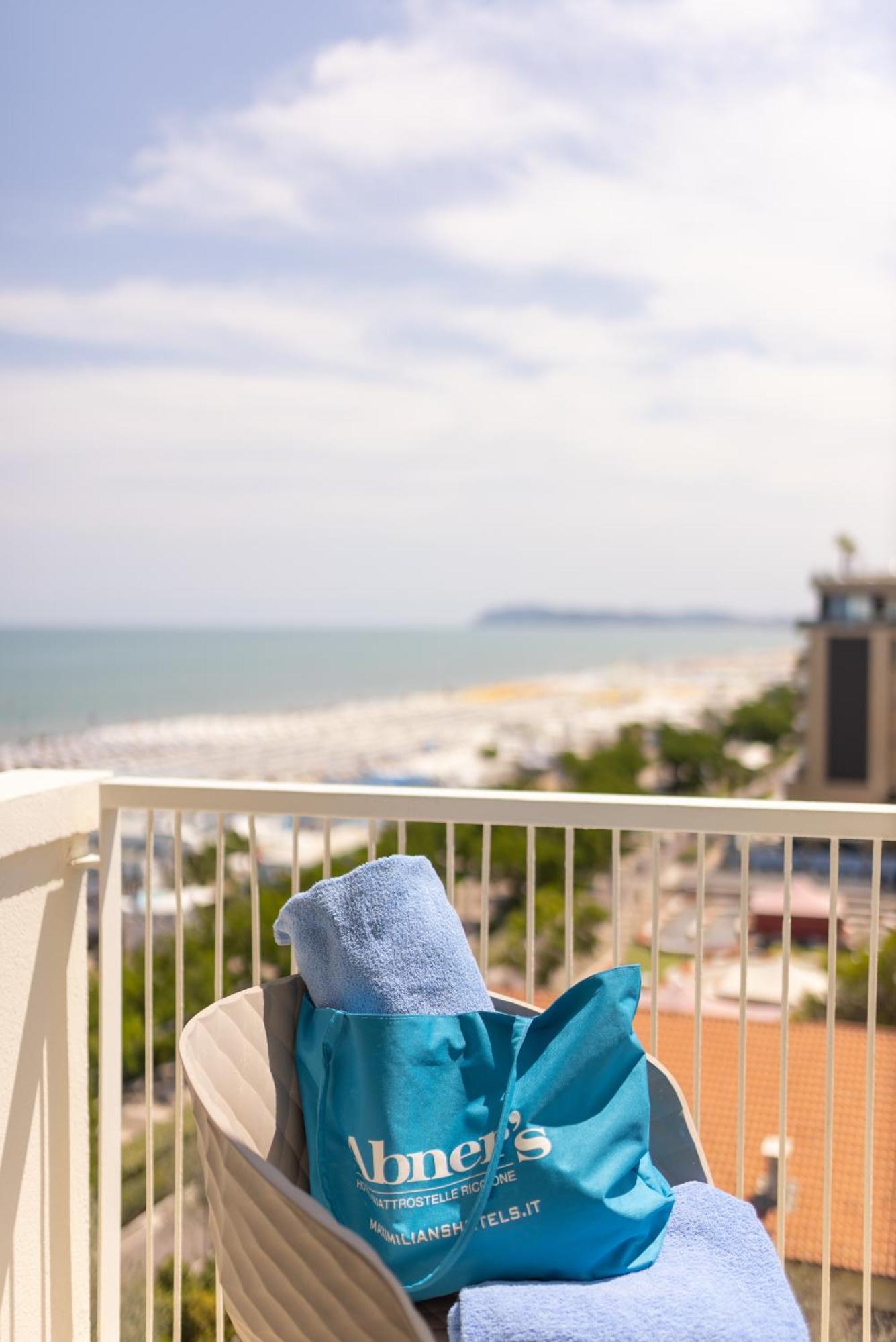 Hotel Abner'S Riccione Bagian luar foto
